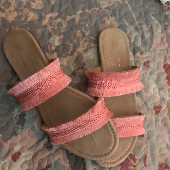 LC Lauren Conrad Shoes - Lauren Conrad Coral sandals